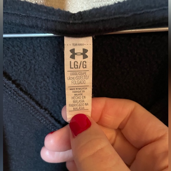 Under Armour Black Hoodie - Picture 3 of 3